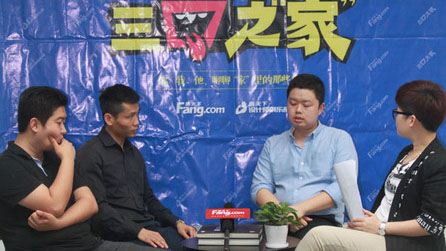 《三口之“家”》訪談現(xiàn)場(chǎng)，本期特約企業(yè)：譽(yù)巢別墅裝飾公司